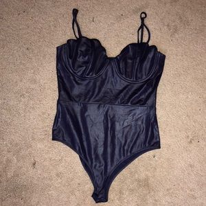 Windsor dark purple shell top body suit